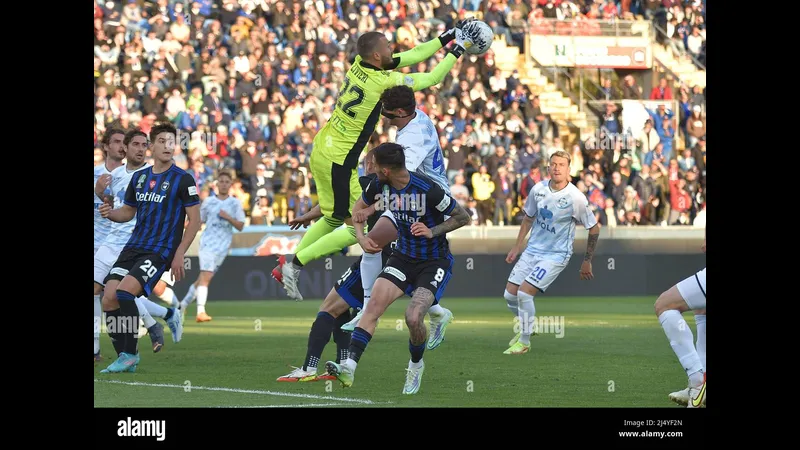 Trận đấu bóng đá giữa đội Pisa và Trận đấu bóng đá giữa đội Pisa và